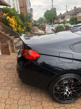 Load image into Gallery viewer, BMW M4 F82 CARBON FIBRE SPOILER - V STYLE
