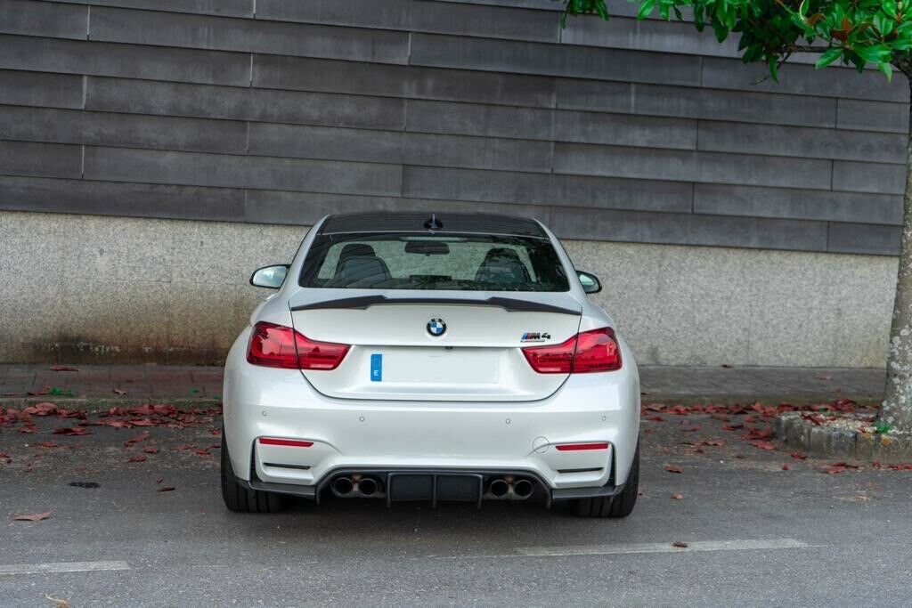 M4 Carbon Duck tail Spoiler - 4 Series